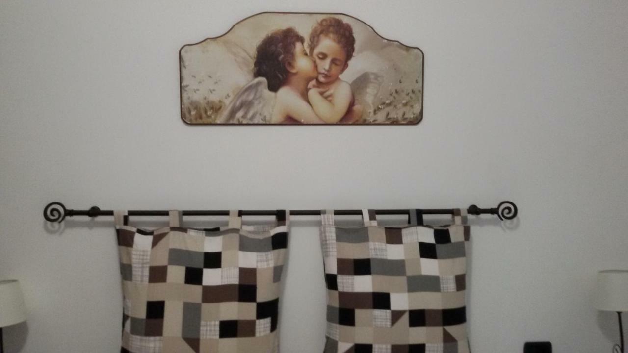 B&B Honey Rooms Saronno Bagian luar foto